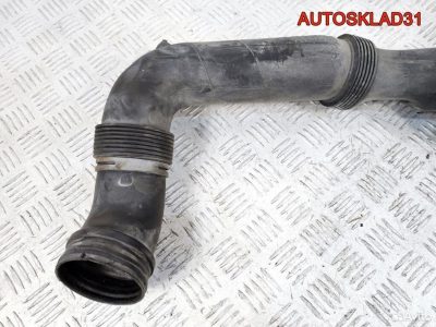 Патрубок воздушного фильтра VW Touran 1K0129618T - АвтоСклад31.рф - авторазборка контрактные б/у запчасти в г. Белгород
