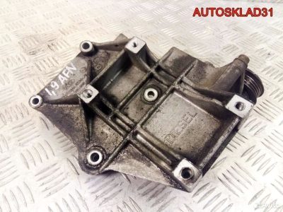 Кронштейн кондиционера VW Passat B5 AFN 028260885A - АвтоСклад31.рф - авторазборка контрактные б/у запчасти в г. Белгород