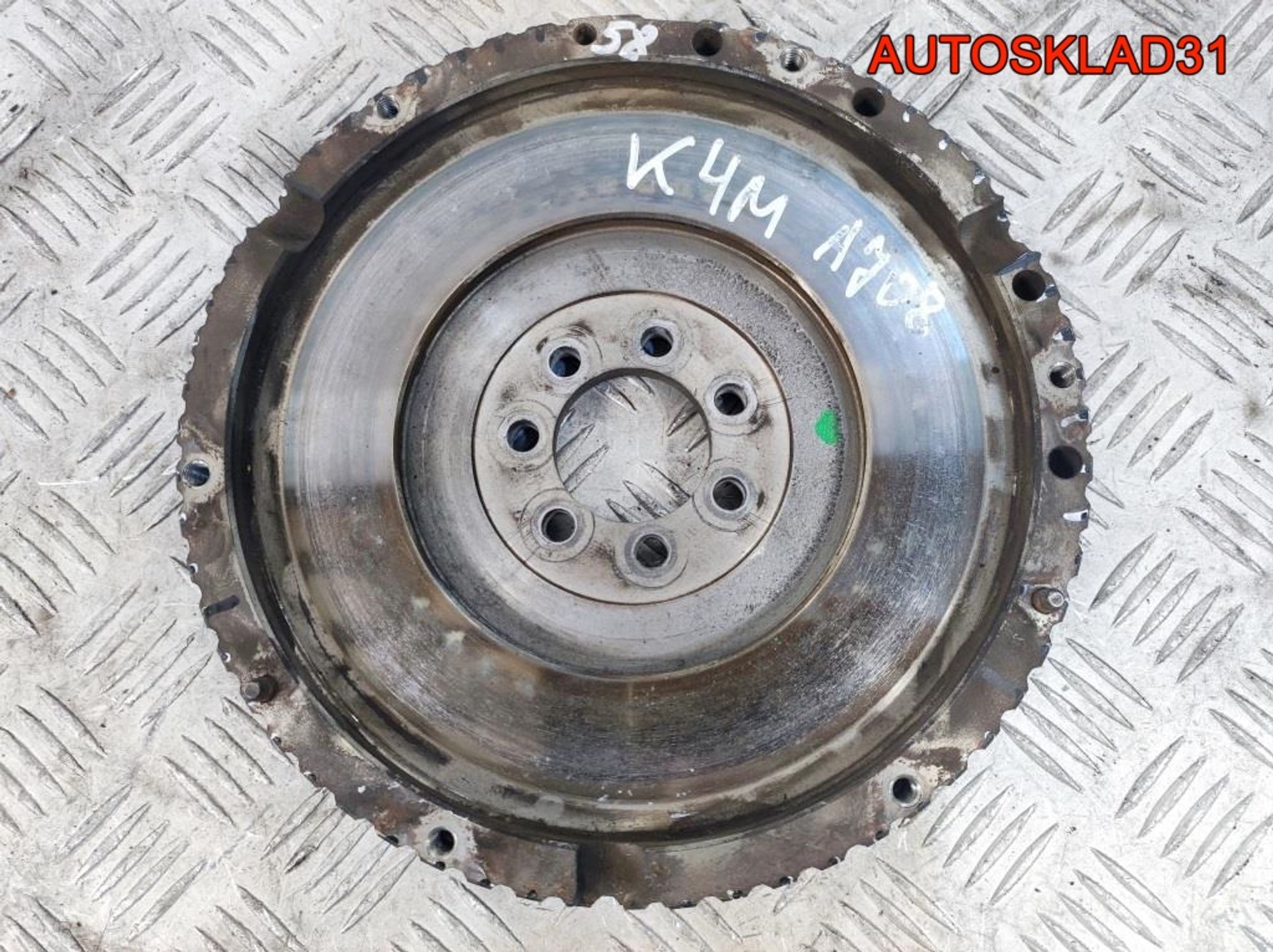 Маховик МКПП Renault Scenic 1,6 K4M 708 Бензин - АвтоСклад31.рф - авторазборка контрактные б/у запчасти в г. Белгород Маховик МКПП Renault Scenic 1,6 K4M 708 Бензин - АвтоСклад31.рф - авторазборка контрактные б/у запчасти в г. Белгород