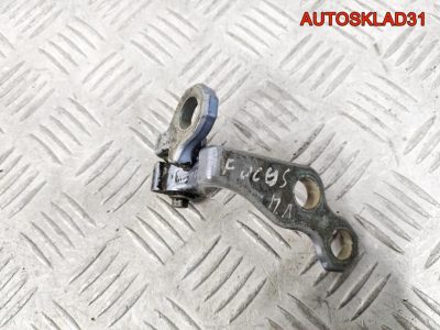 Петля двери передней левой верхняя Ford Focus 2 - АвтоСклад31.рф - авторазборка контрактные б/у запчасти в г. Белгород