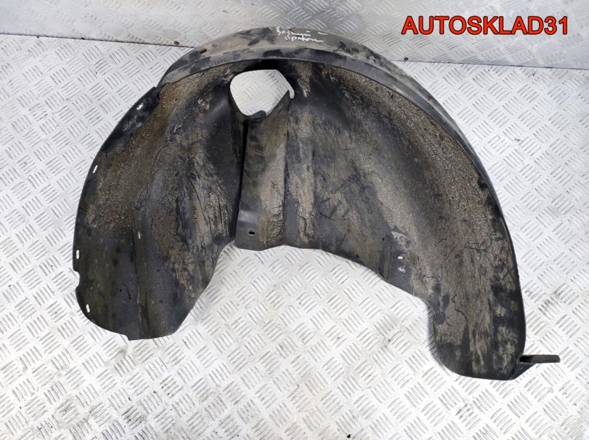 Локер задний правый Volkswagen Polo 6Q0810972A - АвтоСклад31.рф - авторазборка контрактные б/у запчасти в г. Белгород Локер задний правый Volkswagen Polo 6Q0810972A - АвтоСклад31.рф - авторазборка контрактные б/у запчасти в г. Белгород