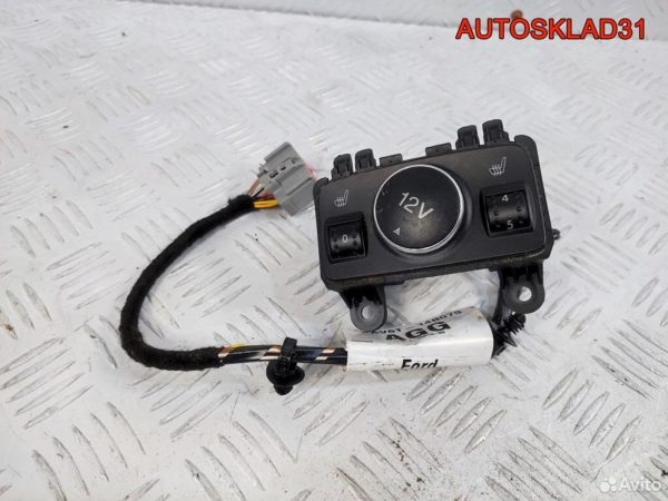 Пыльник двигателя правый Ford Focus 2 3M516775AF - АвтоСклад31.рф - авторазборка контрактные б/у запчасти в г. Белгород