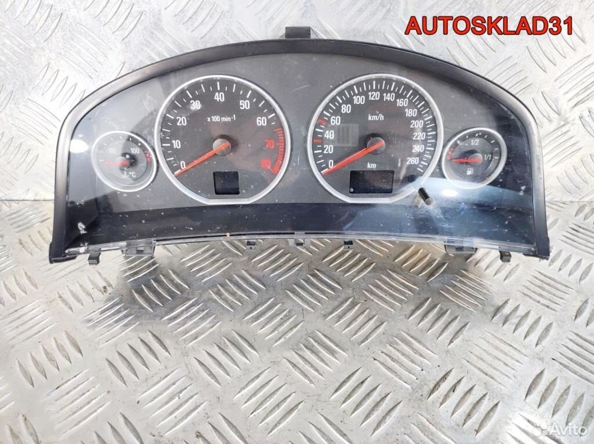 Панель приборов Opel Vectra C Z22SE 13165963 - АвтоСклад31.рф - авторазборка контрактные б/у запчасти в г. Белгород Панель приборов Opel Vectra C Z22SE 13165963 - АвтоСклад31.рф - авторазборка контрактные б/у запчасти в г. Белгород