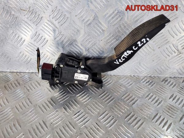 Датчик ускорения Audi A8 D2 4D0907657 - АвтоСклад31.рф - авторазборка контрактные б/у запчасти в г. Белгород