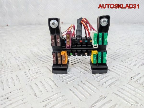 Фонарь задний правый Ford C-Max AM5113404BF - АвтоСклад31.рф - авторазборка контрактные б/у запчасти в г. Белгород