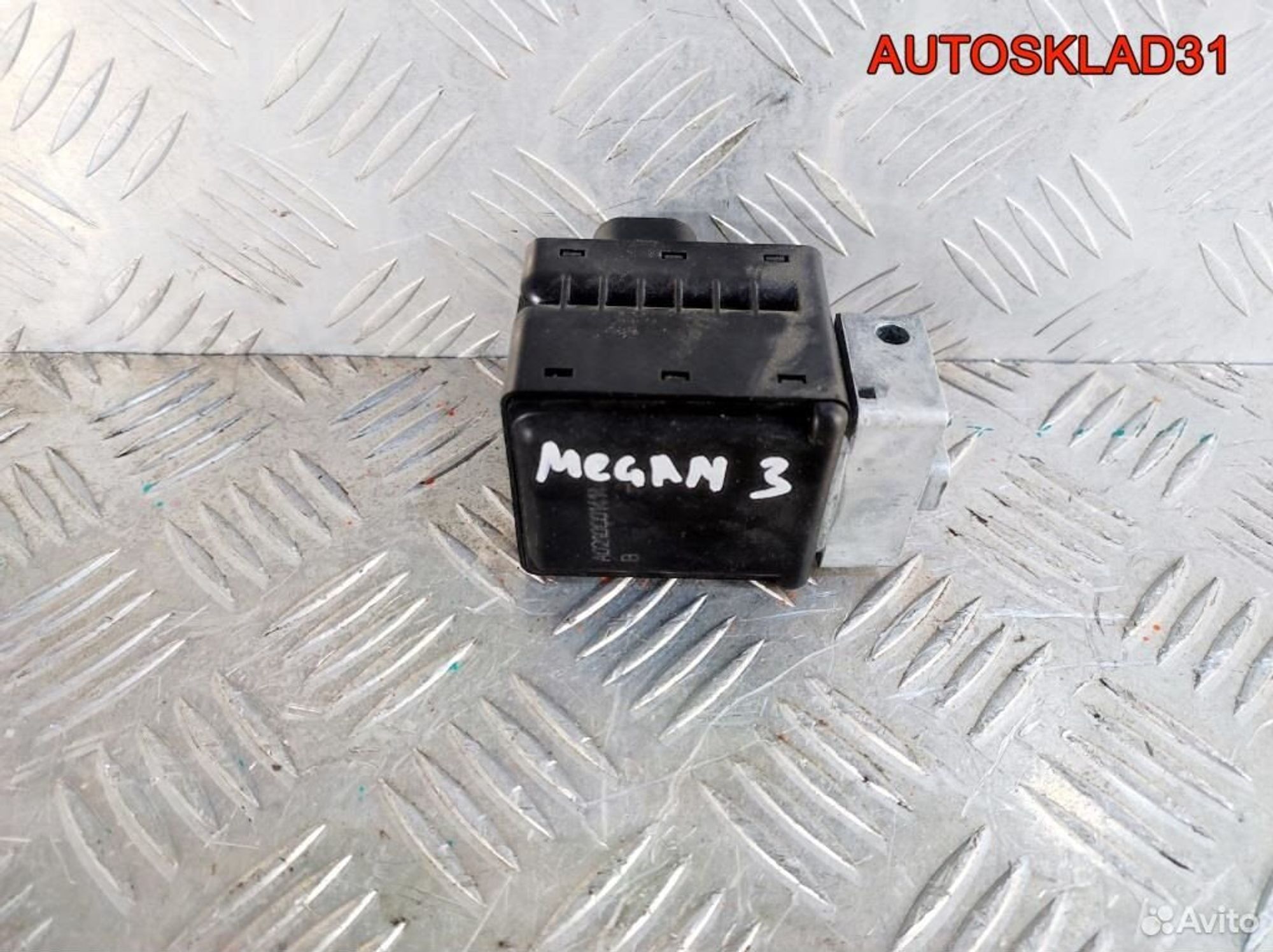 Блокиратор руля Renault Megane 3 487004399R - АвтоСклад31.рф - авторазборка контрактные б/у запчасти в г. Белгород Блокиратор руля Renault Megane 3 487004399R - АвтоСклад31.рф - авторазборка контрактные б/у запчасти в г. Белгород