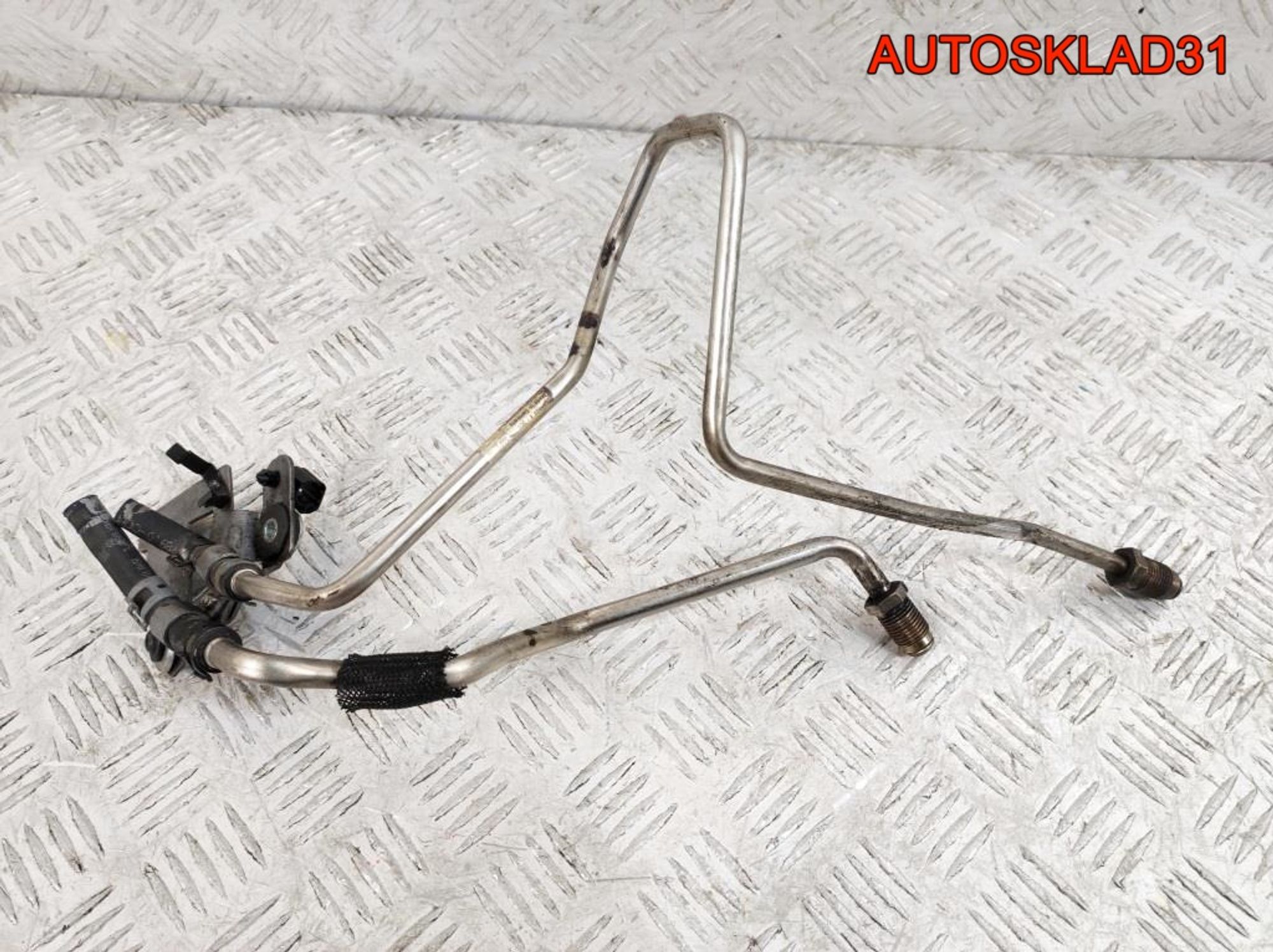 Трубка системы EGR VW Passat B6 3C0131552L - АвтоСклад31.рф - авторазборка контрактные б/у запчасти в г. Белгород Трубка системы EGR VW Passat B6 3C0131552L - АвтоСклад31.рф - авторазборка контрактные б/у запчасти в г. Белгород