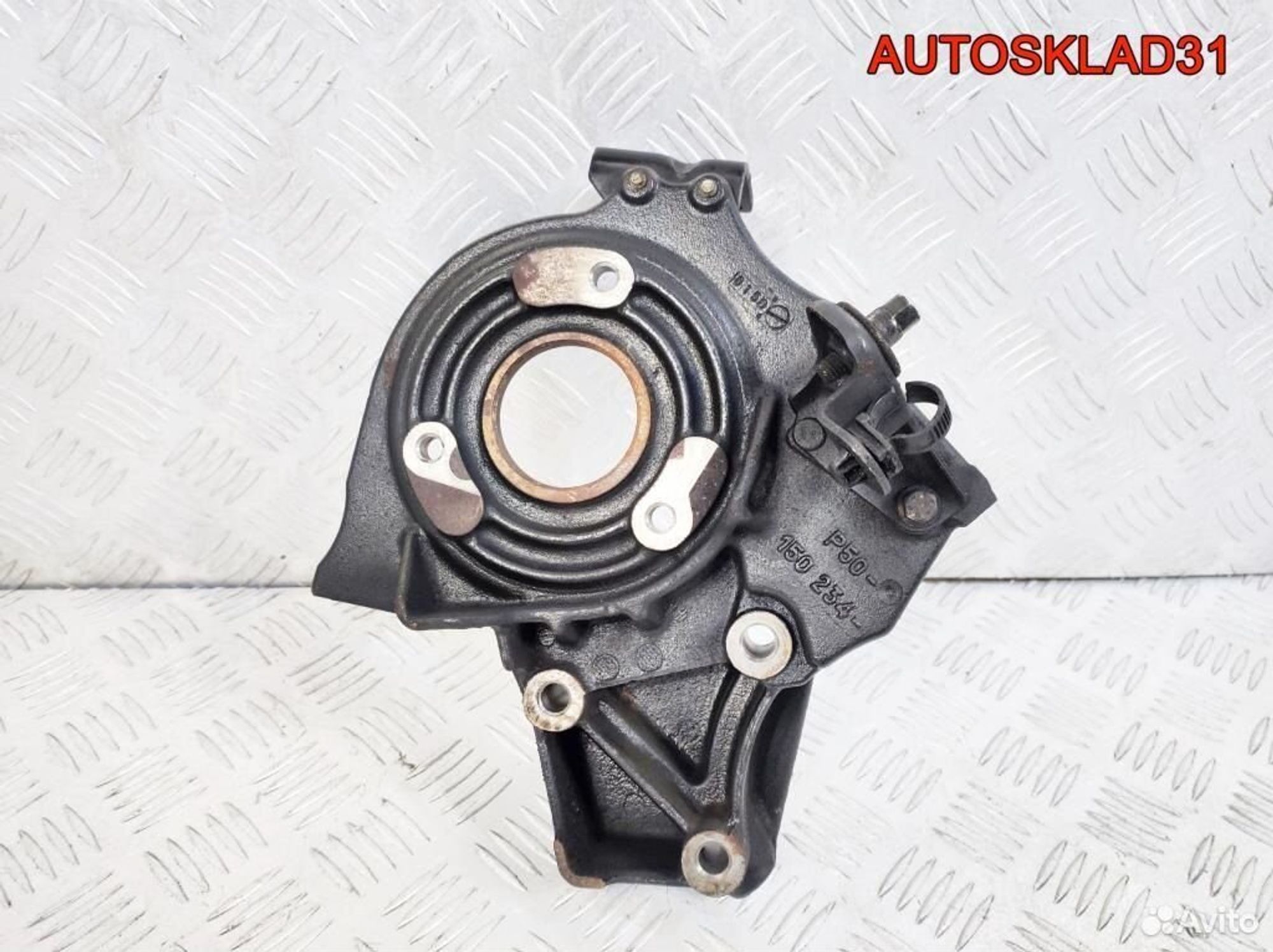 Кронштейн тнвд Volvo V40 F9Q P50150234 - АвтоСклад31.рф - авторазборка контрактные б/у запчасти в г. Белгород Кронштейн тнвд Volvo V40 F9Q P50150234 - АвтоСклад31.рф - авторазборка контрактные б/у запчасти в г. Белгород