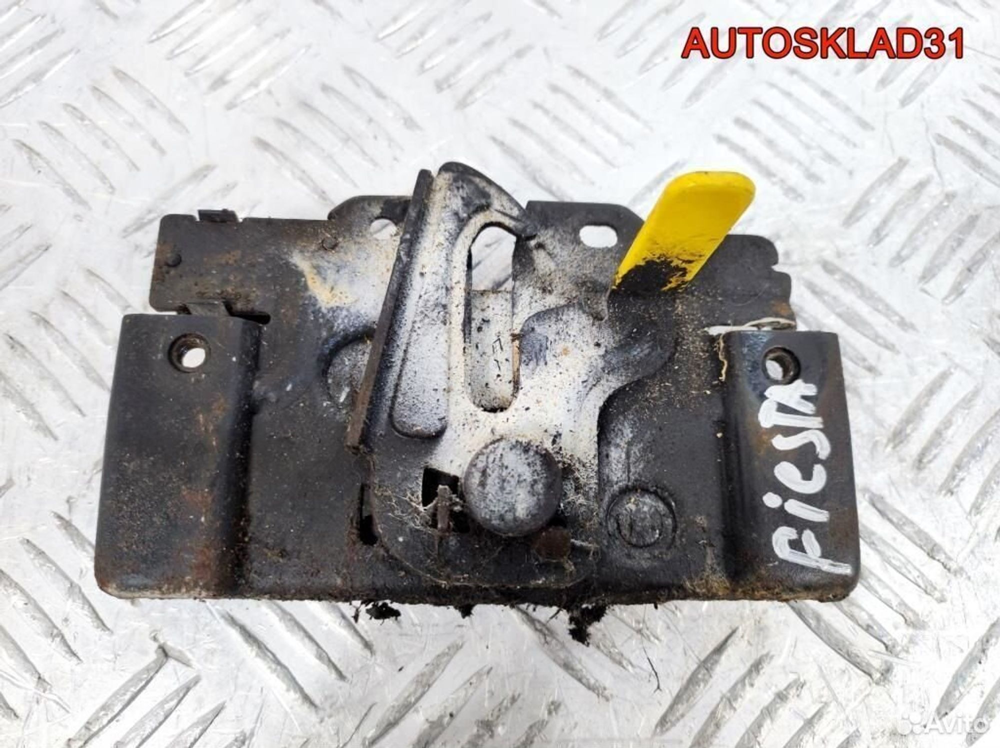 Замок капота Ford Fiesta Mk6 8a6a16700bd - АвтоСклад31.рф - авторазборка контрактные б/у запчасти в г. Белгород Замок капота Ford Fiesta Mk6 8a6a16700bd - АвтоСклад31.рф - авторазборка контрактные б/у запчасти в г. Белгород