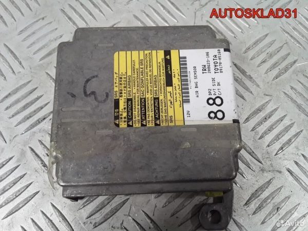 Фонарь задний в бампер правый Renault Espace 4 - АвтоСклад31.рф - авторазборка контрактные б/у запчасти в г. Белгород
