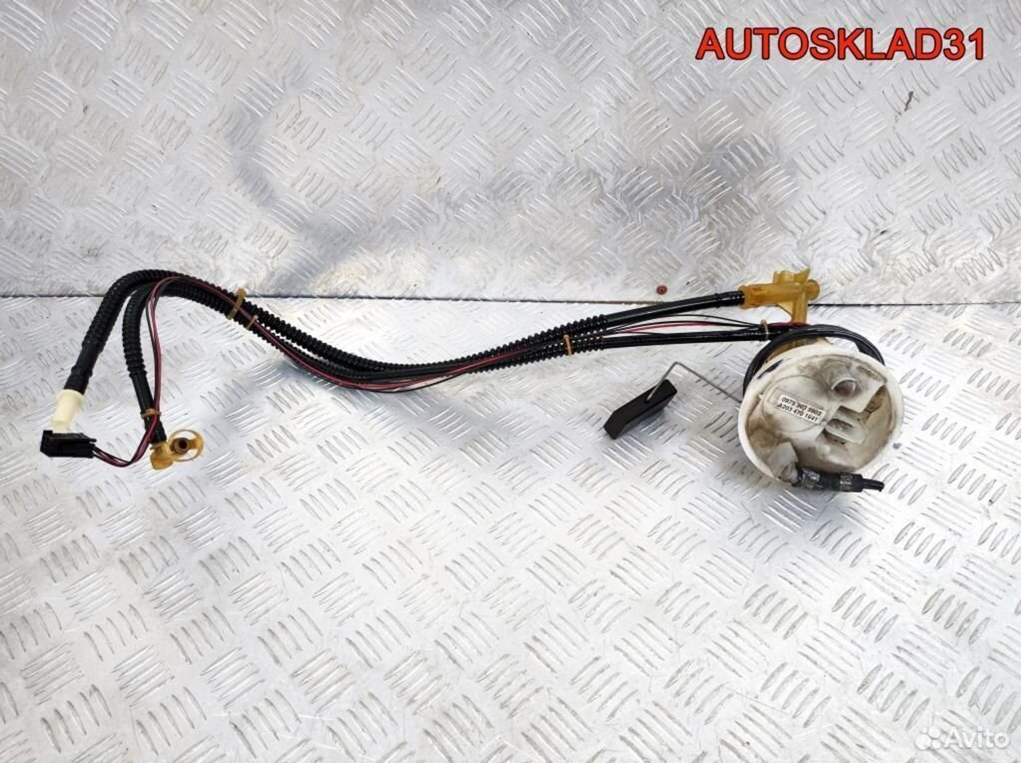 Датчик уровня топлива Mercedes W203 A2034701641 - АвтоСклад31.рф - авторазборка контрактные б/у запчасти в г. Белгород Датчик уровня топлива Mercedes W203 A2034701641 - АвтоСклад31.рф - авторазборка контрактные б/у запчасти в г. Белгород