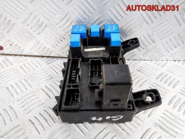 Кронштейн КПП левый Ford Focus 2 3M517M125AE - АвтоСклад31.рф - авторазборка контрактные б/у запчасти в г. Белгород