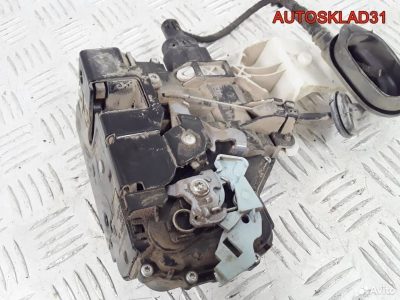 Замок двери передней правой VW Caddy 3 3D1837016AC - АвтоСклад31.рф - авторазборка контрактные б/у запчасти в г. Белгород