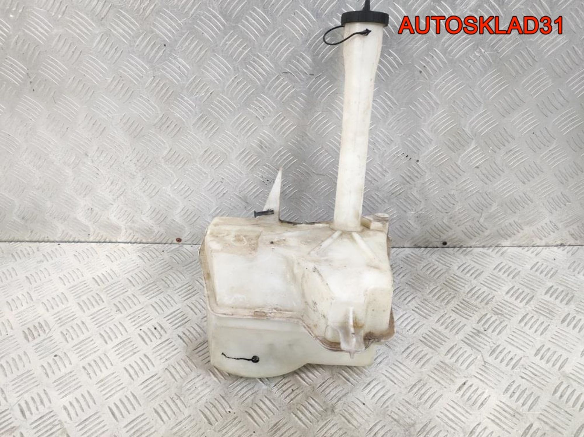 Бачок омывателя Ford Maverick 2 7L8417B613AA - АвтоСклад31.рф - авторазборка контрактные б/у запчасти в г. Белгород Бачок омывателя Ford Maverick 2 7L8417B613AA - АвтоСклад31.рф - авторазборка контрактные б/у запчасти в г. Белгород