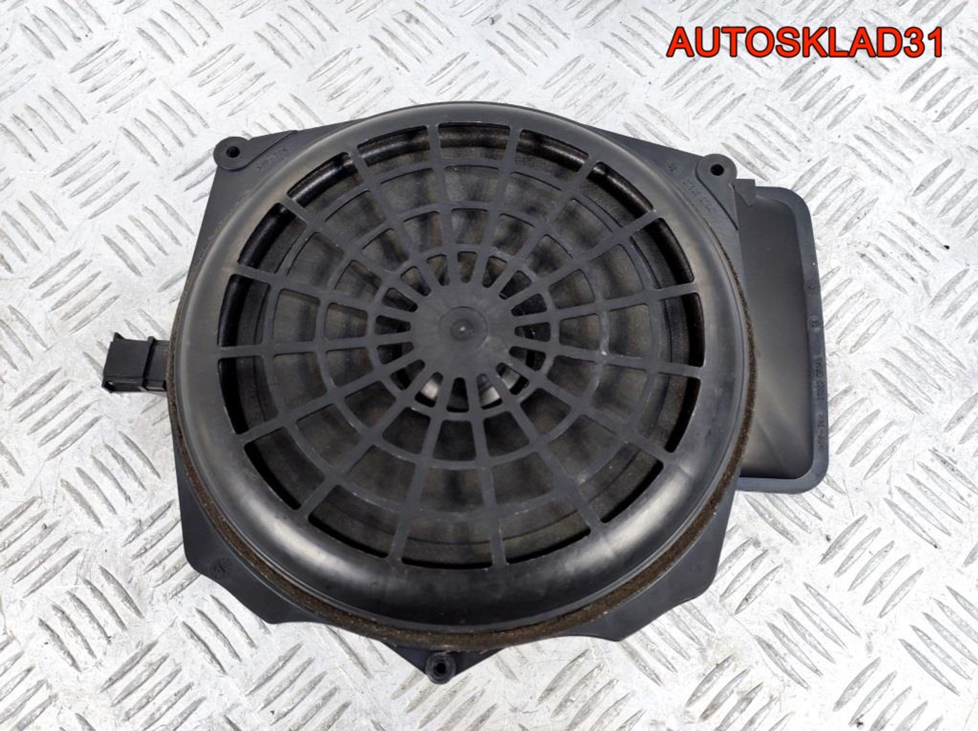 Динамик задний Audi A4 B7 8E5035412 - АвтоСклад31.рф - авторазборка контрактные б/у запчасти в г. Белгород Динамик задний Audi A4 B7 8E5035412 - АвтоСклад31.рф - авторазборка контрактные б/у запчасти в г. Белгород