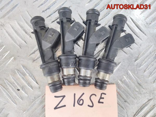 Форсунка масляная VW Passat B6 2.0 BKP 038103157B - АвтоСклад31.рф - авторазборка контрактные б/у запчасти в г. Белгород