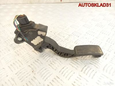 Педаль газа МКПП Toyota Yaris 781100D010 - АвтоСклад31.рф - авторазборка контрактные б/у запчасти в г. Белгород