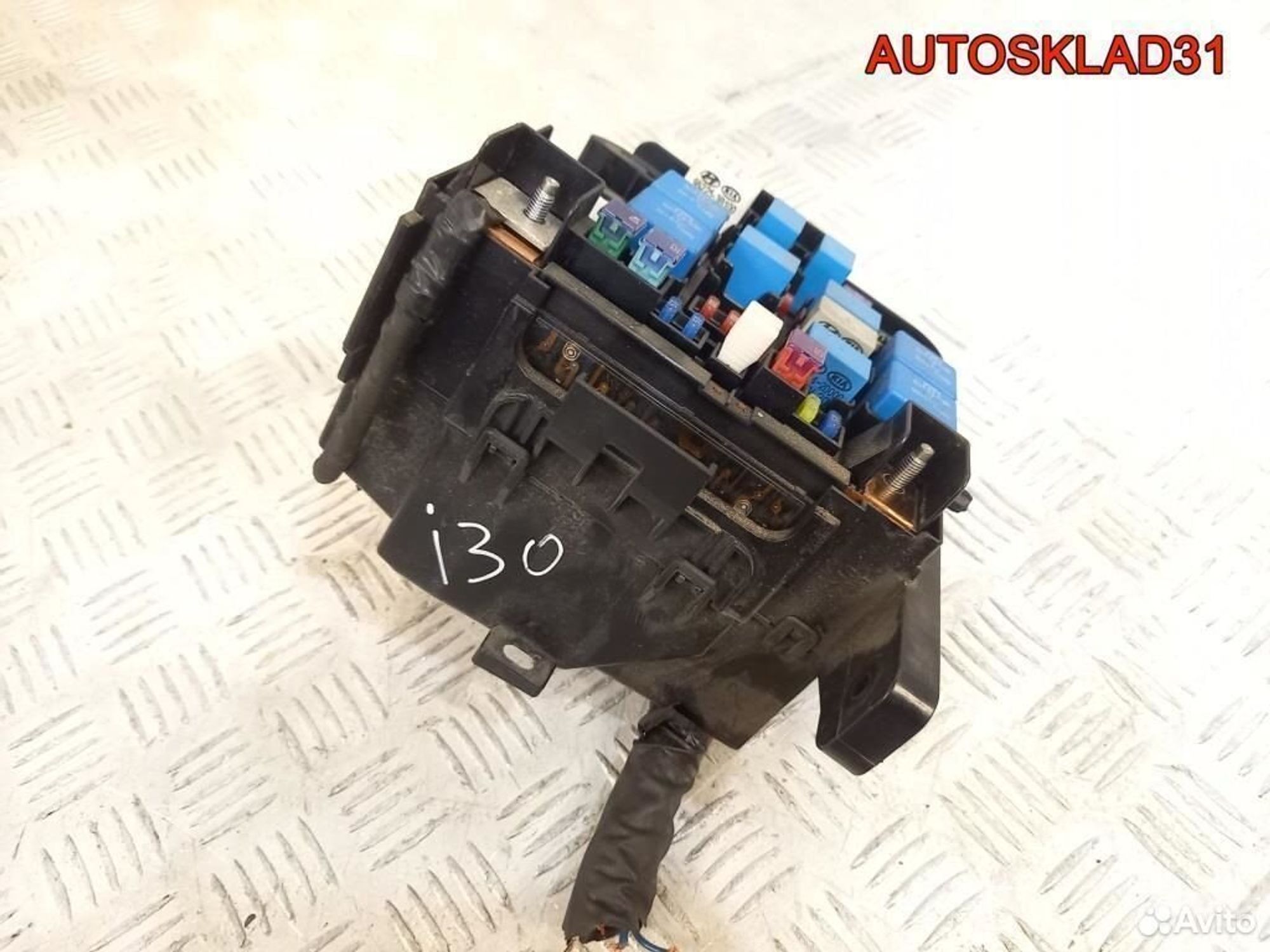 Блок предохранителей Hyundai i30 919510Q000 - АвтоСклад31.рф - авторазборка контрактные б/у запчасти в г. Белгород Блок предохранителей Hyundai i30 919510Q000 - АвтоСклад31.рф - авторазборка контрактные б/у запчасти в г. Белгород