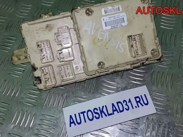 Решетка радиатора Opel Astra J 13300945 - АвтоСклад31.рф - авторазборка контрактные б/у запчасти в г. Белгород