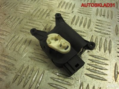 Сервопривод отопителя VW Passat B6 3С1907511А - АвтоСклад31.рф - авторазборка контрактные б/у запчасти в г. Белгород