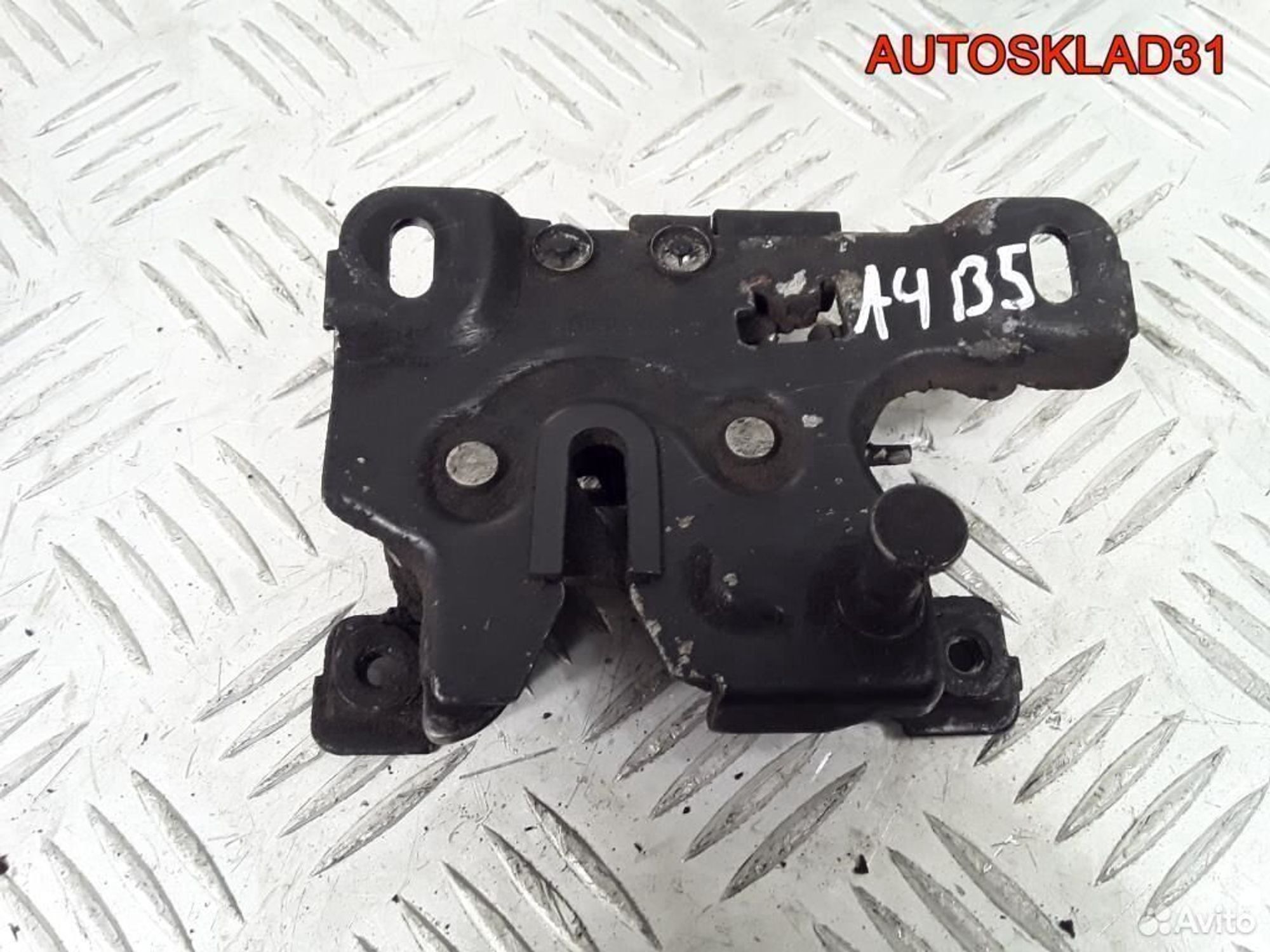 Замок капота Audi A4 B5 8D0823509G - АвтоСклад31.рф - авторазборка контрактные б/у запчасти в г. Белгород Замок капота Audi A4 B5 8D0823509G - АвтоСклад31.рф - авторазборка контрактные б/у запчасти в г. Белгород
