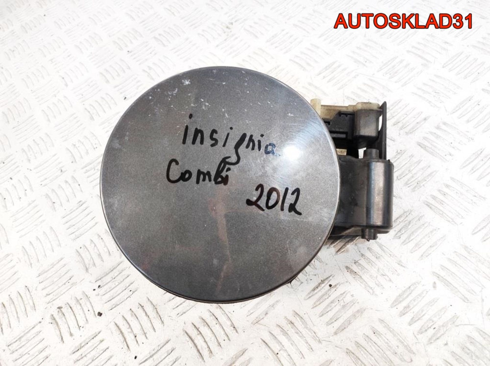 Лючок бензобака Opel Insignia Дизель 13354564 Combi - АвтоСклад31.рф - авторазборка контрактные б/у запчасти в г. Белгород Лючок бензобака Opel Insignia Дизель 13354564 Combi - АвтоСклад31.рф - авторазборка контрактные б/у запчасти в г. Белгород