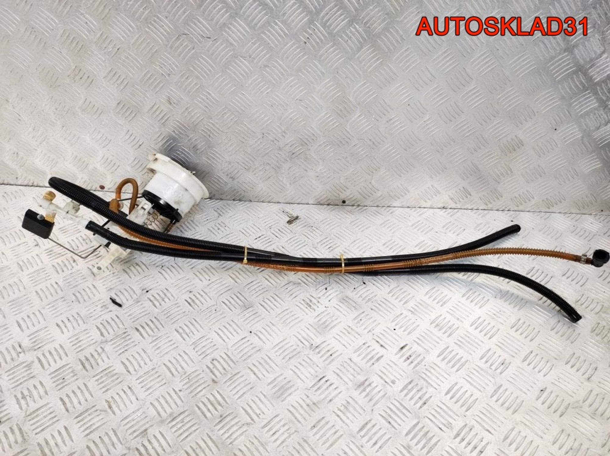 Датчик уровня топлива BMW E90 2,5 N52B25 6766919 - АвтоСклад31.рф - авторазборка контрактные б/у запчасти в г. Белгород Датчик уровня топлива BMW E90 2,5 N52B25 6766919 - АвтоСклад31.рф - авторазборка контрактные б/у запчасти в г. Белгород