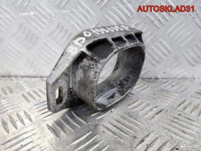 Кронштейн двигателя VW Passat B5 8D0199335P - АвтоСклад31.рф - авторазборка контрактные б/у запчасти в г. Белгород