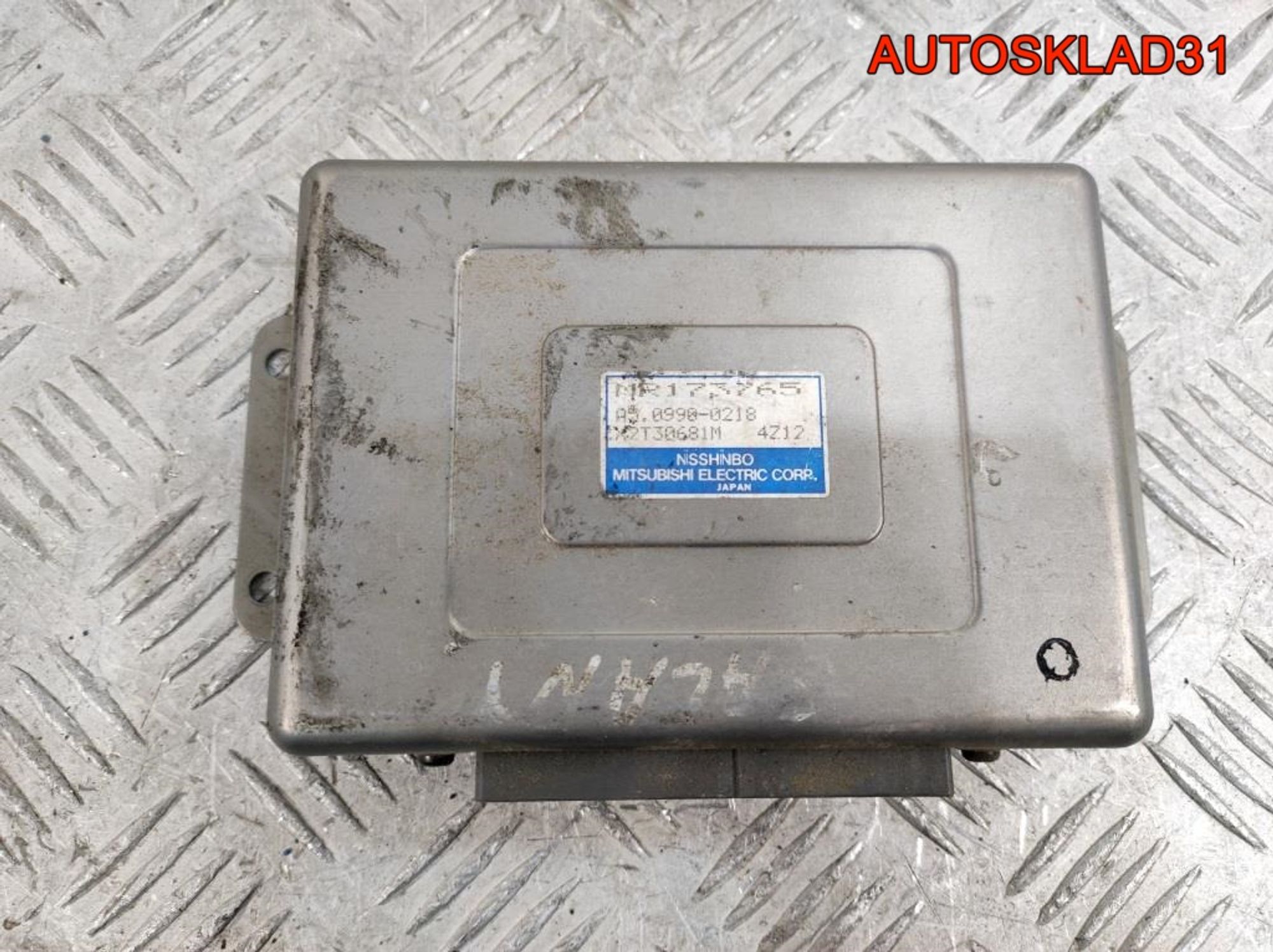 Блок управления ABS Mitsubishi Galant E5 MR173765 - АвтоСклад31.рф - авторазборка контрактные б/у запчасти в г. Белгород Блок управления ABS Mitsubishi Galant E5 MR173765 - АвтоСклад31.рф - авторазборка контрактные б/у запчасти в г. Белгород