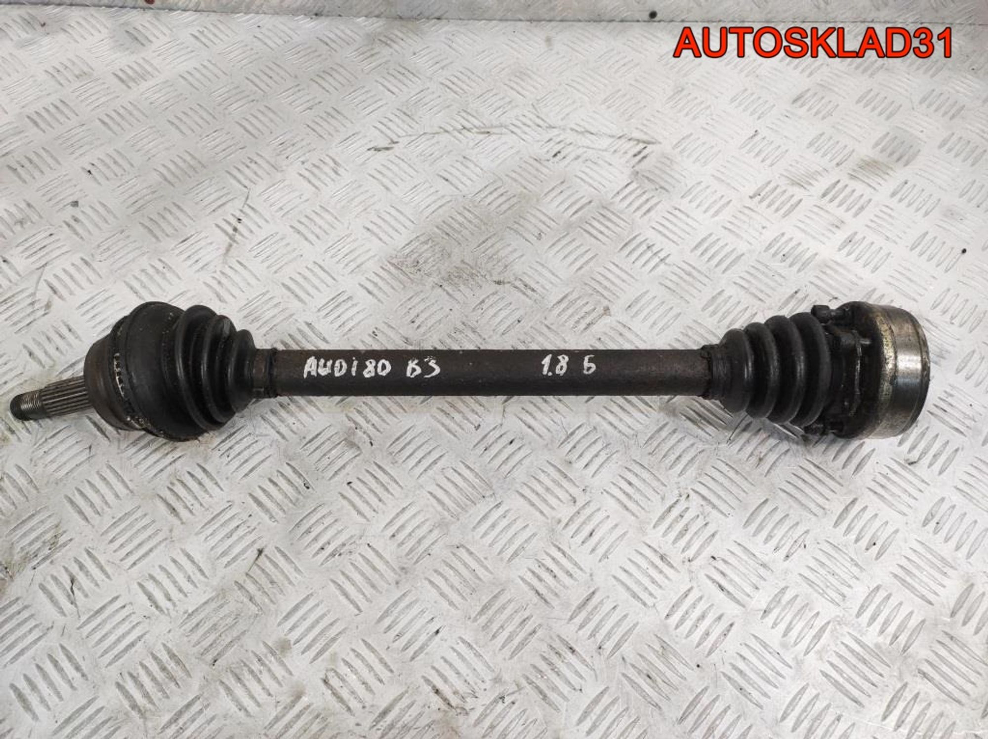Полуось передняя Audi 80 B3 1,8 Бензин - АвтоСклад31.рф - авторазборка контрактные б/у запчасти в г. Белгород Полуось передняя Audi 80 B3 1,8 Бензин - АвтоСклад31.рф - авторазборка контрактные б/у запчасти в г. Белгород