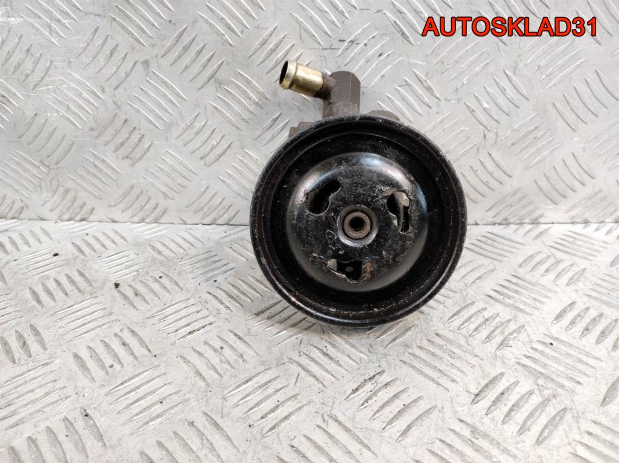 Насос ГУР Ford Fiesta Mk4 96MF3A733AE - АвтоСклад31.рф - авторазборка контрактные б/у запчасти в г. Белгород Насос ГУР Ford Fiesta Mk4 96MF3A733AE - АвтоСклад31.рф - авторазборка контрактные б/у запчасти в г. Белгород
