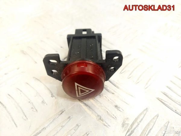 Кронштейн двигателя правый VW Polo 036199275AB - АвтоСклад31.рф - авторазборка контрактные б/у запчасти в г. Белгород