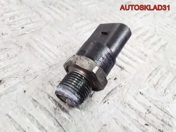 Кронштейн редуктора Фольксваген Гольф 4 1J0599287C - АвтоСклад31.рф - авторазборка контрактные б/у запчасти в г. Белгород