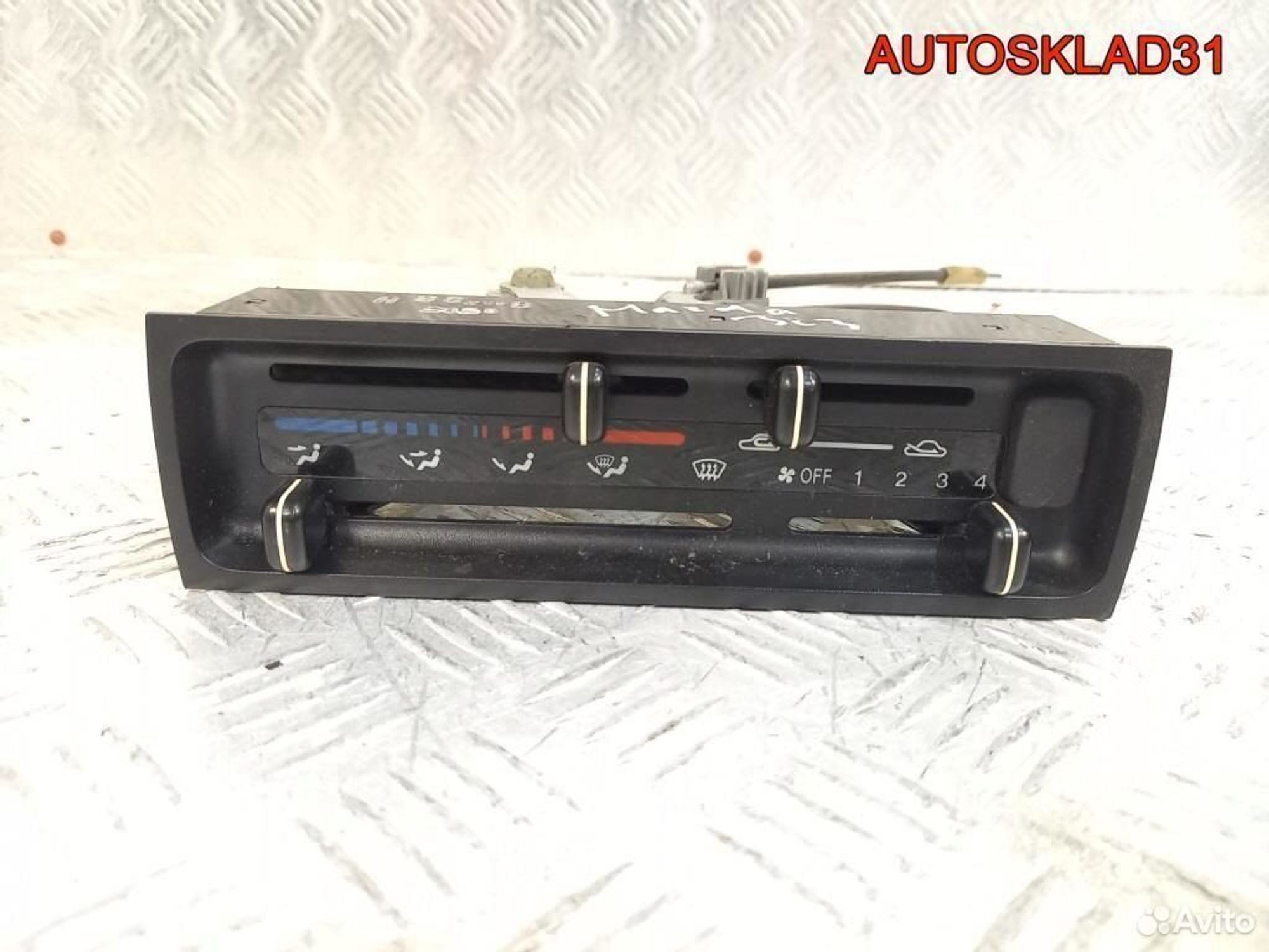 Блок управления отопителем Mazda 323 BA bc1m61190b - АвтоСклад31.рф - авторазборка контрактные б/у запчасти в г. Белгород Блок управления отопителем Mazda 323 BA bc1m61190b - АвтоСклад31.рф - авторазборка контрактные б/у запчасти в г. Белгород