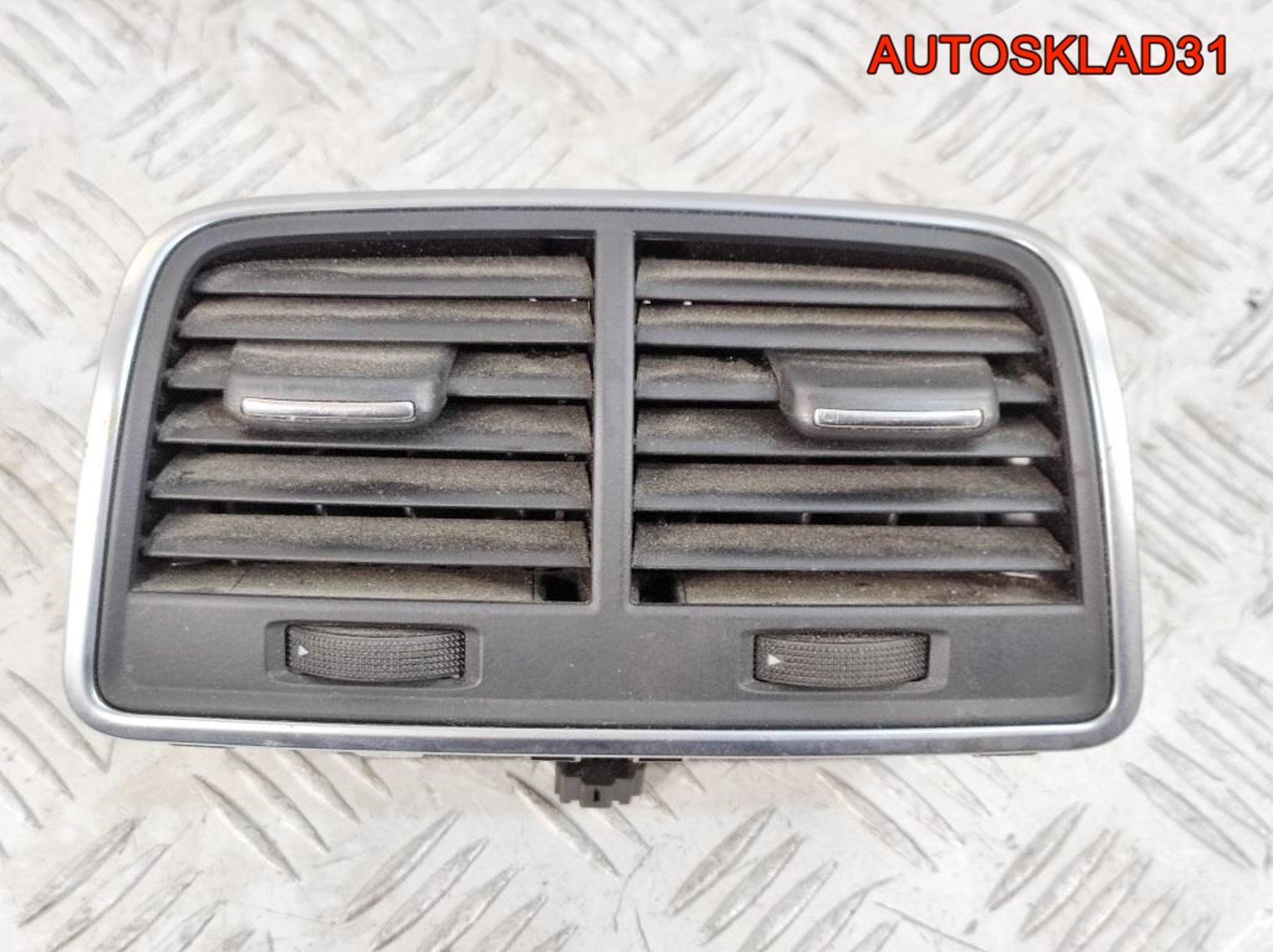 Дефлектор обдува салона задний Audi A6 C7 4G 4G0819203 - АвтоСклад31.рф - авторазборка контрактные б/у запчасти в г. Белгород Дефлектор обдува салона задний Audi A6 C7 4G 4G0819203 - АвтоСклад31.рф - авторазборка контрактные б/у запчасти в г. Белгород