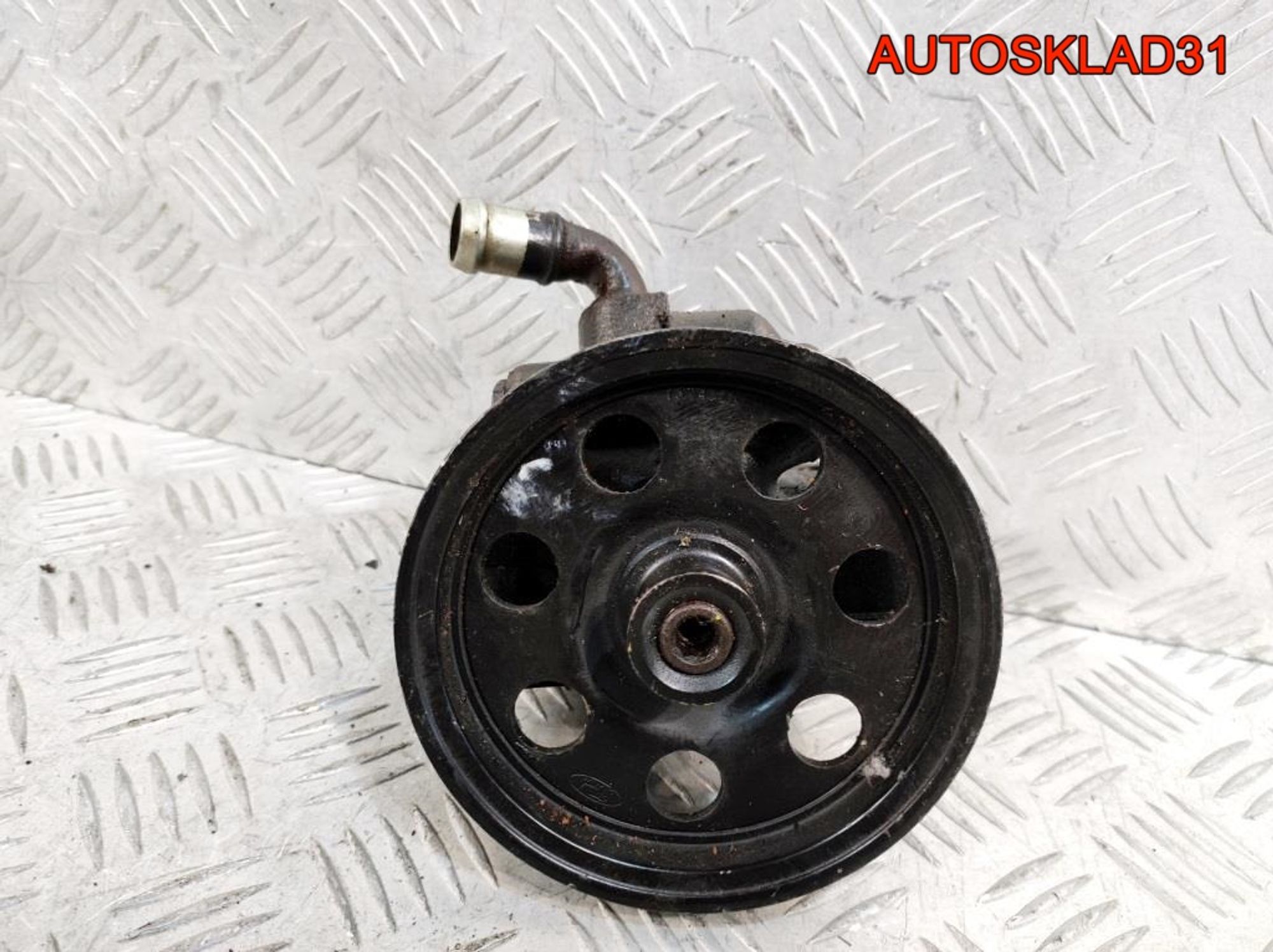 Насос гидроусилителя Ford Focus 1 XS4E3A733AC - АвтоСклад31.рф - авторазборка контрактные б/у запчасти в г. Белгород Насос гидроусилителя Ford Focus 1 XS4E3A733AC - АвтоСклад31.рф - авторазборка контрактные б/у запчасти в г. Белгород