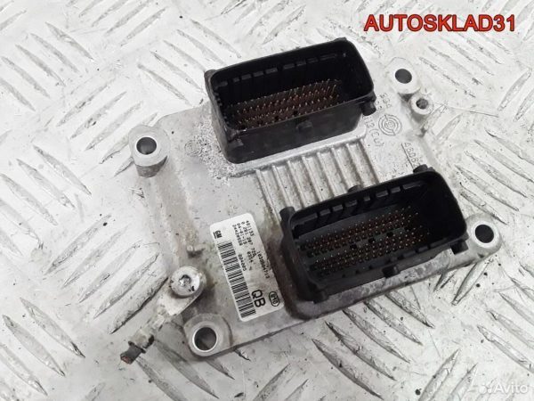 Фонарь задний Стоп сигнал VW Golf 4 1J6945097C - АвтоСклад31.рф - авторазборка контрактные б/у запчасти в г. Белгород