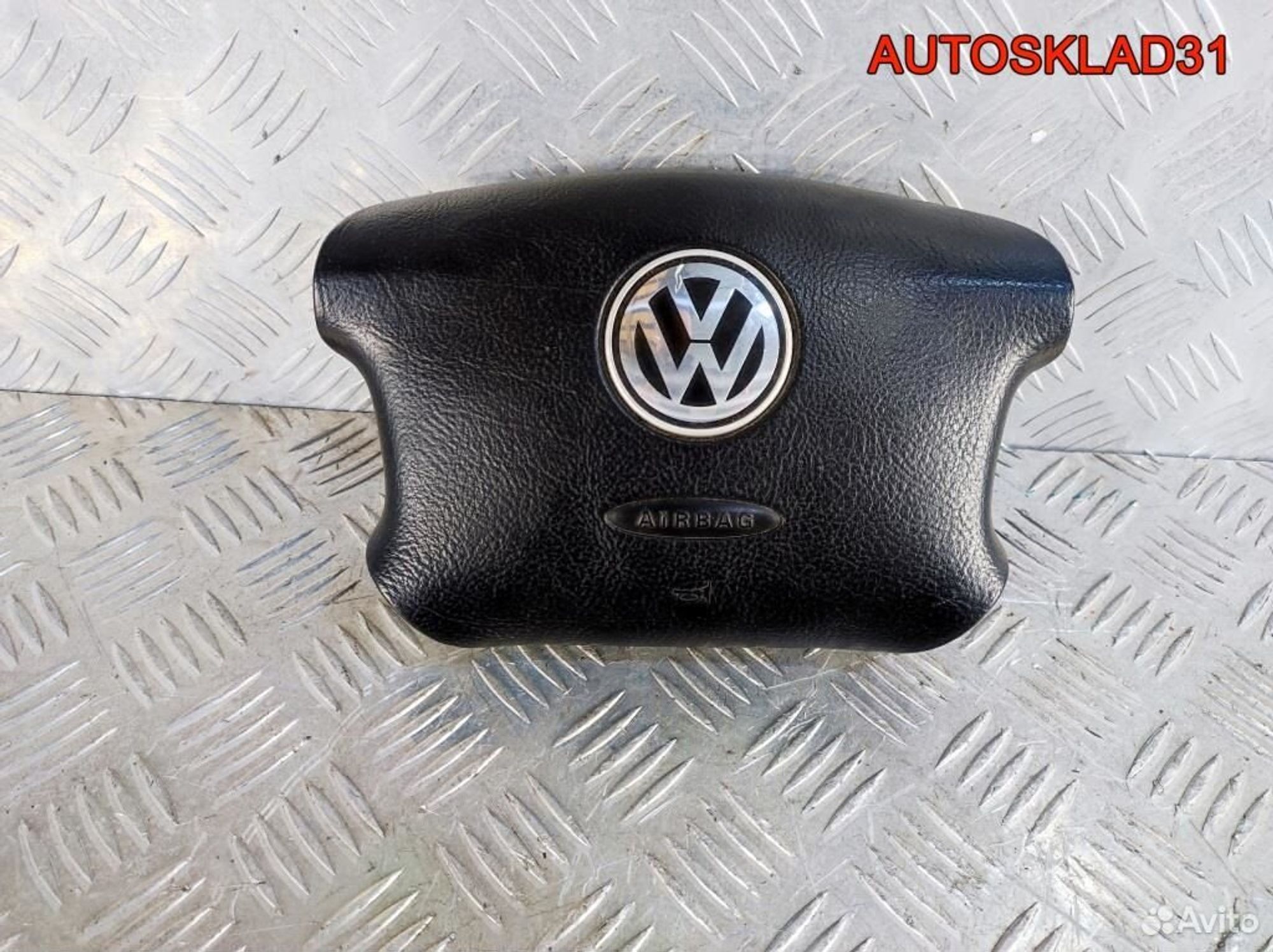 Подушка безопасности водителя VW Sharan 3B0880201A - АвтоСклад31.рф - авторазборка контрактные б/у запчасти в г. Белгород Подушка безопасности водителя VW Sharan 3B0880201A - АвтоСклад31.рф - авторазборка контрактные б/у запчасти в г. Белгород