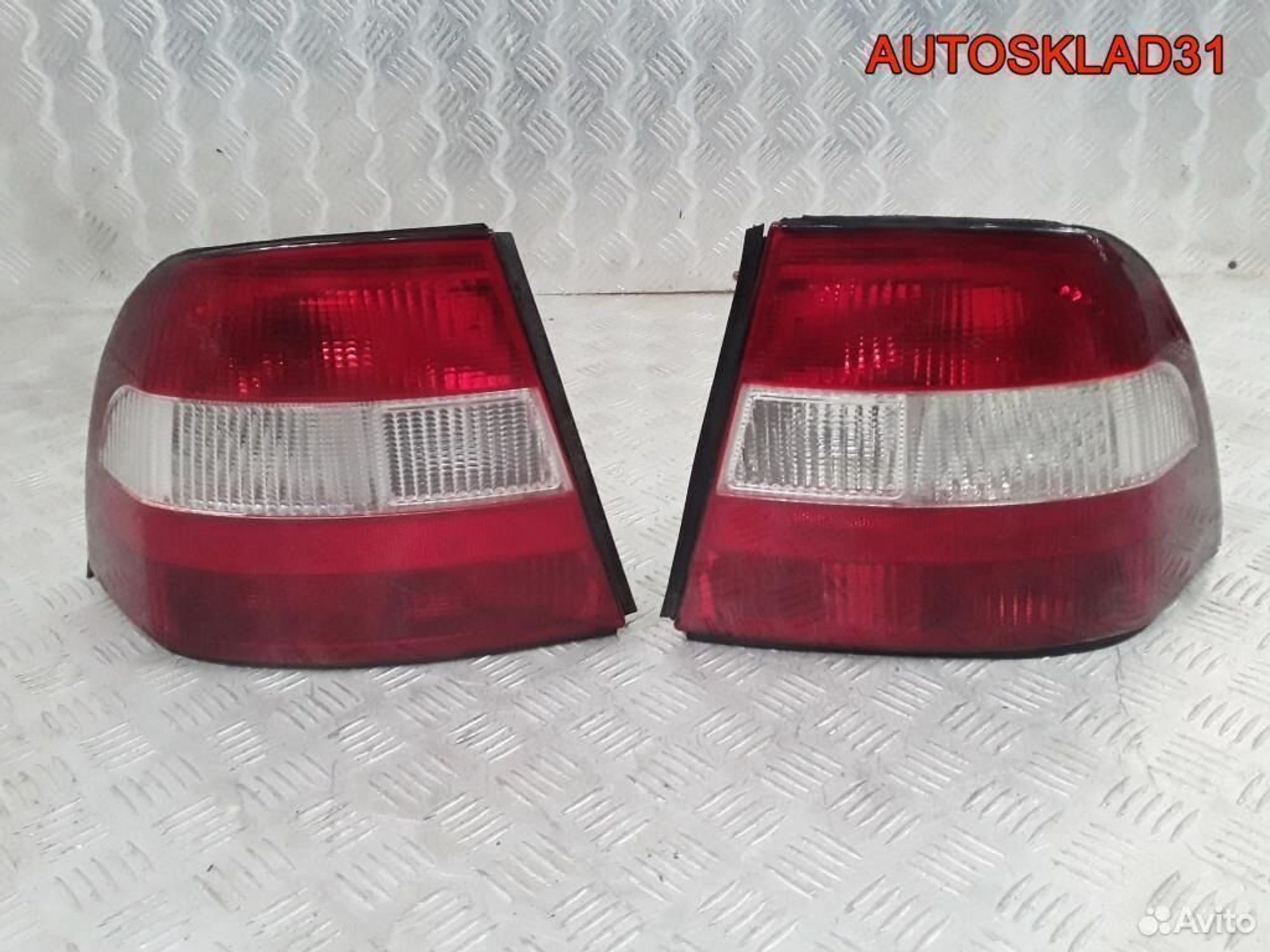Фонарь задний Opel Vectra B 90512715 - АвтоСклад31.рф - авторазборка контрактные б/у запчасти в г. Белгород Фонарь задний Opel Vectra B 90512715 - АвтоСклад31.рф - авторазборка контрактные б/у запчасти в г. Белгород