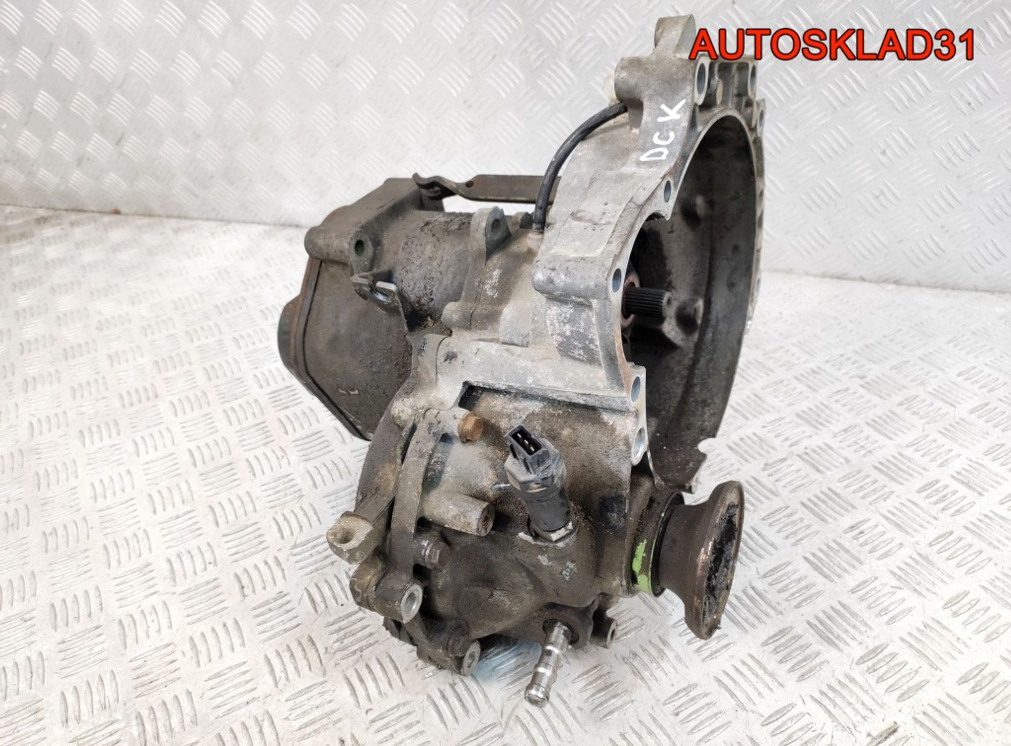 МКПП DCK 5 ступенчатая VW Polo 3 1,6 Бензин - АвтоСклад31.рф - авторазборка контрактные б/у запчасти в г. Белгород МКПП DCK 5 ступенчатая VW Polo 3 1,6 Бензин - АвтоСклад31.рф - авторазборка контрактные б/у запчасти в г. Белгород