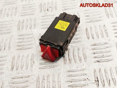 Кнопка аварийной сигнализации Audi A4 B5 8D0941509K - АвтоСклад31.рф - авторазборка контрактные б/у запчасти в г. Белгород