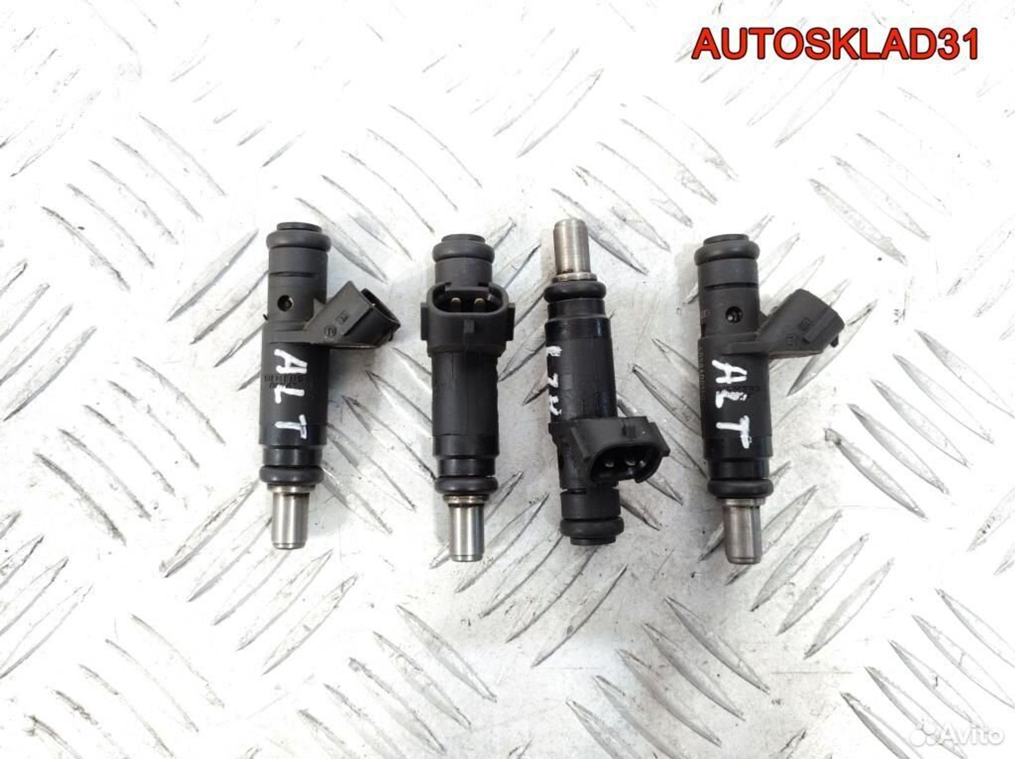 Форсунка инжекторная Audi A4 B6 2.0 ALT 06B133551T - АвтоСклад31.рф - авторазборка контрактные б/у запчасти в г. Белгород Форсунка инжекторная Audi A4 B6 2.0 ALT 06B133551T - АвтоСклад31.рф - авторазборка контрактные б/у запчасти в г. Белгород