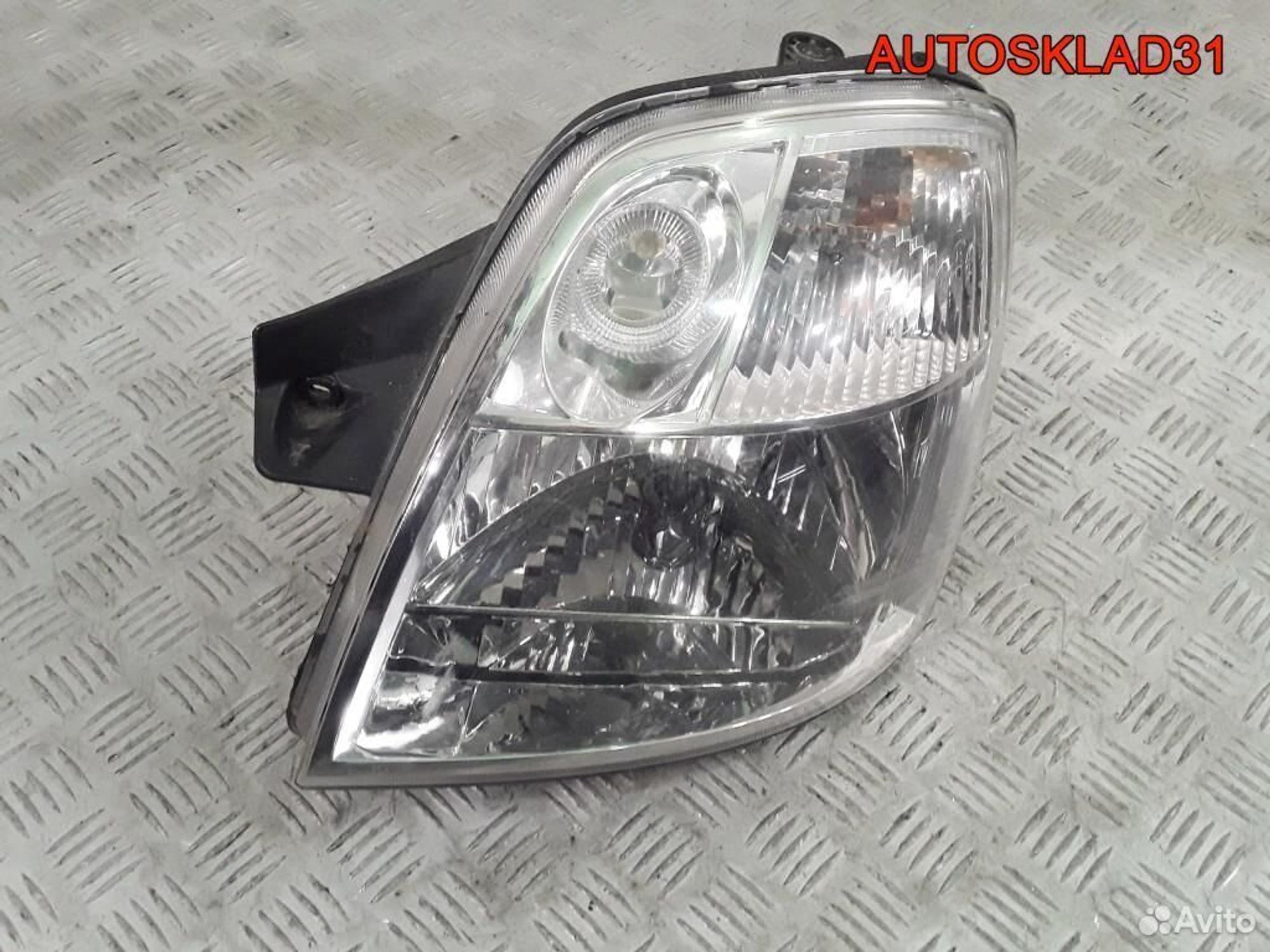 Фара левая Kia Picanto до 2008 года 9210107060 - АвтоСклад31.рф - авторазборка контрактные б/у запчасти в г. Белгород Фара левая Kia Picanto до 2008 года 9210107060 - АвтоСклад31.рф - авторазборка контрактные б/у запчасти в г. Белгород