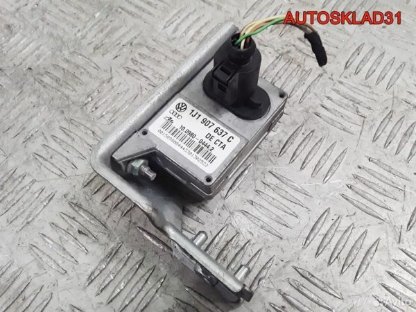 Капот Ford Focus 2 1505771 Дорест - АвтоСклад31.рф - авторазборка контрактные б/у запчасти в г. Белгород