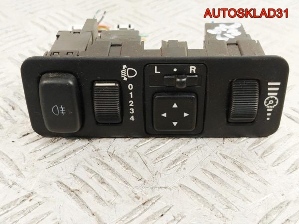Патрубок радиатора VW Passat B5+ 1,9 Дизель 8D0121049H - АвтоСклад31.рф - авторазборка контрактные б/у запчасти в г. Белгород