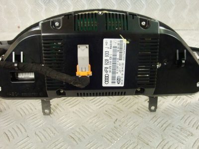 Панель приборов Audi A6 C6 3.0 BMK Дизель АКПП 4F0920933J - АвтоСклад31.рф - авторазборка контрактные б/у запчасти в г. Белгород