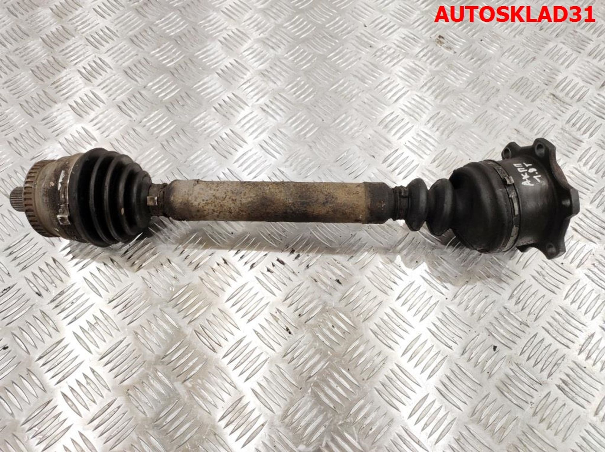 Полуось передняя левая VW Passat B5 1,8 AEB Бензин АКПП - АвтоСклад31.рф - авторазборка контрактные б/у запчасти в г. Белгород Полуось передняя левая VW Passat B5 1,8 AEB Бензин АКПП - АвтоСклад31.рф - авторазборка контрактные б/у запчасти в г. Белгород