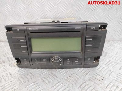 Магнитола Skoda Octavia A5 1Z0035161B - АвтоСклад31.рф - авторазборка контрактные б/у запчасти в г. Белгород