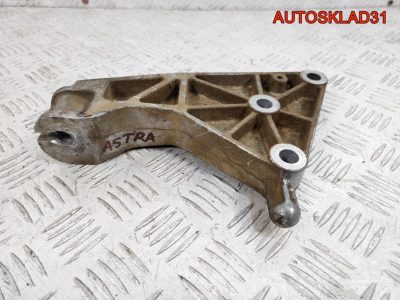 Кронштейн МКПП Opel Astra H 1,6 Z16XER 13174501 - АвтоСклад31.рф - авторазборка контрактные б/у запчасти в г. Белгород