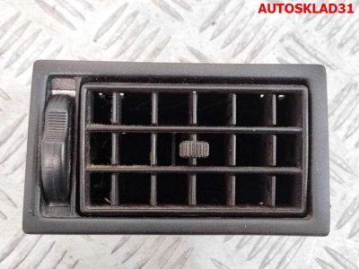 Дефлектор обдува салона VW Golf 3 701819709 - АвтоСклад31.рф - авторазборка контрактные б/у запчасти в г. Белгород